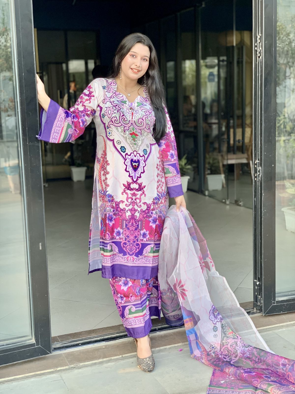Ready made pure dubai silk  Digital print 3 peace